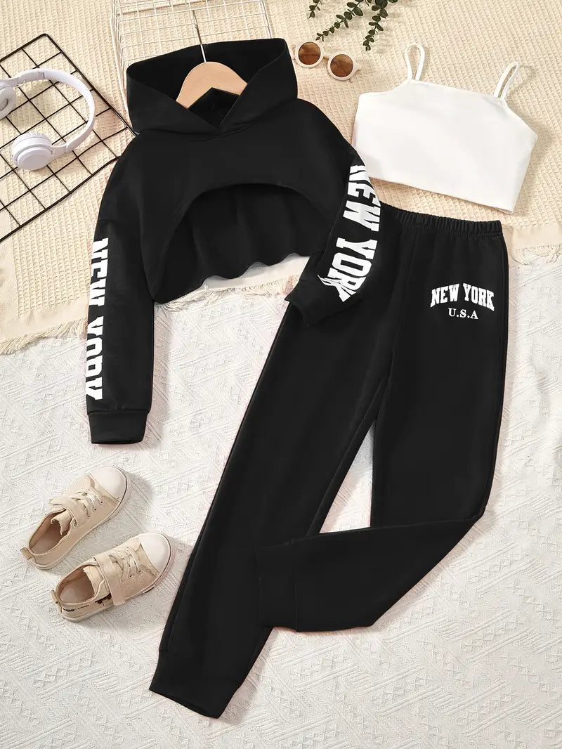 Crop Hoodie, Cami Top & Jogginghose Set