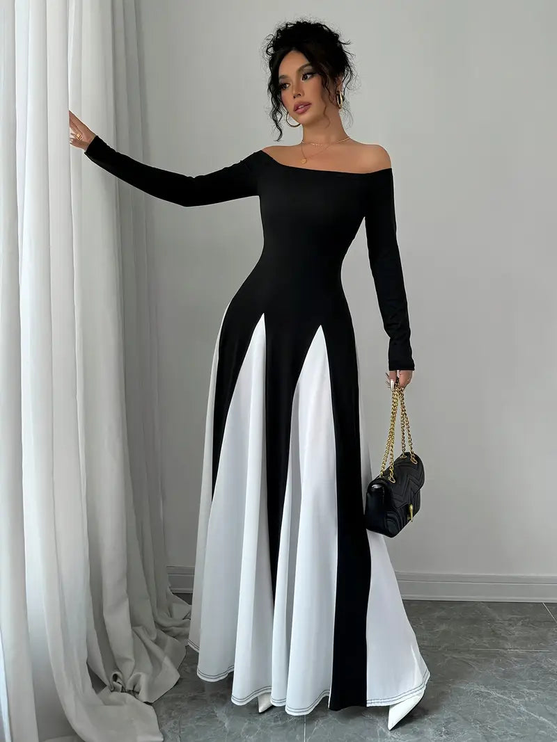 Schwarzes und Weißes Symphonie-Kleid