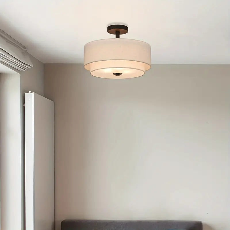 3-Flammige Semi-Flush-Deckenleuchte mit Stoffschirm
