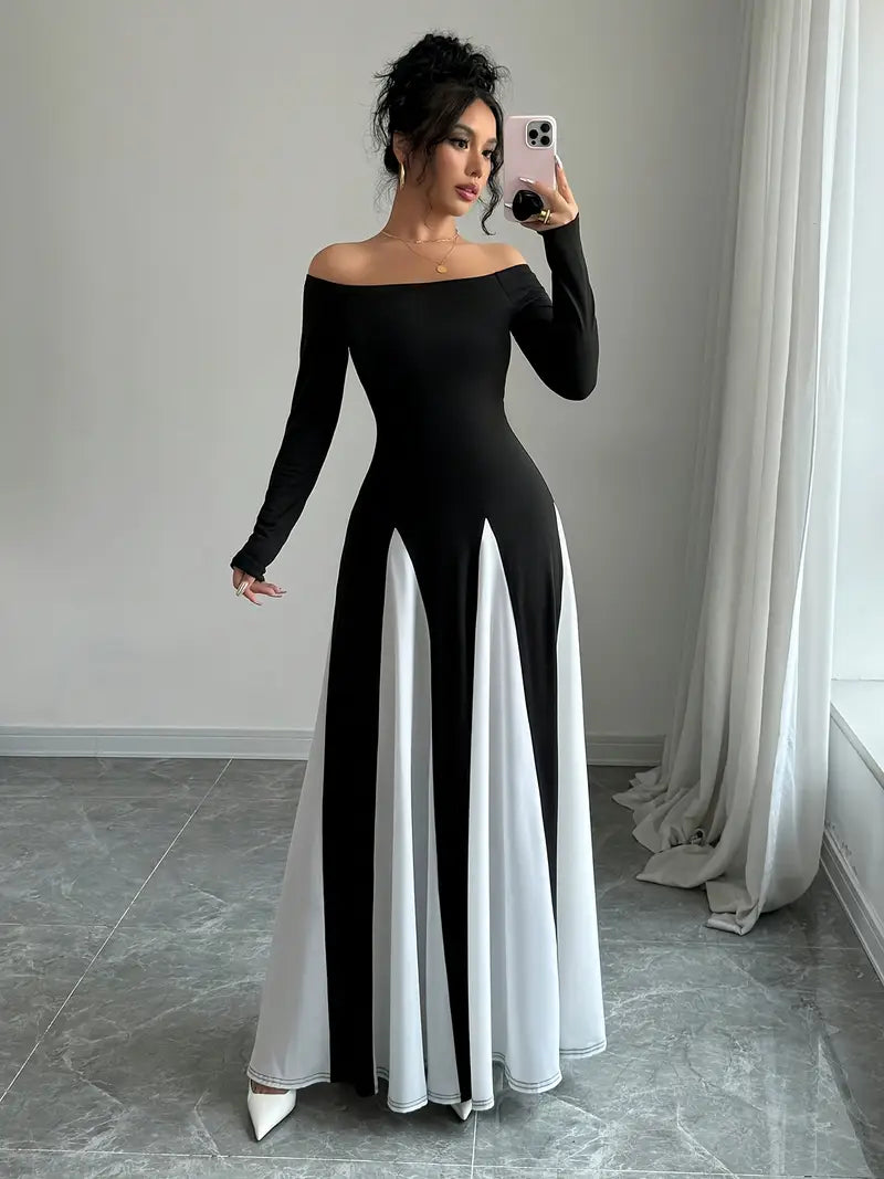 Schwarzes und Weißes Symphonie-Kleid