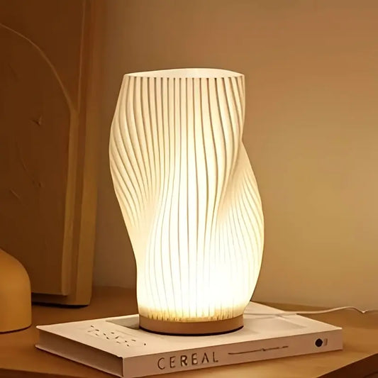 Nachtlampe mit Holzfuß